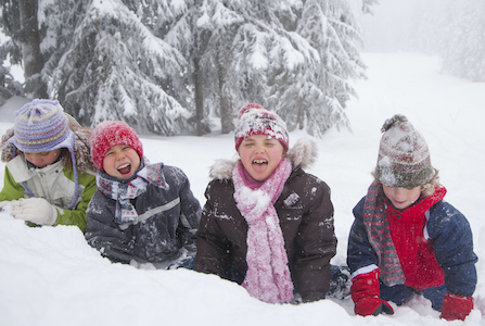 Playing Outside Makes Your Child Smarter